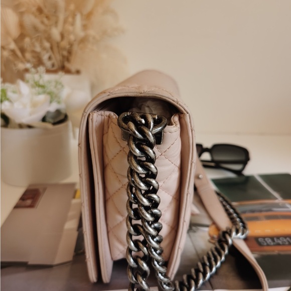 Chanel Calfskin Medium Boy Pink - Picture 8 of 8